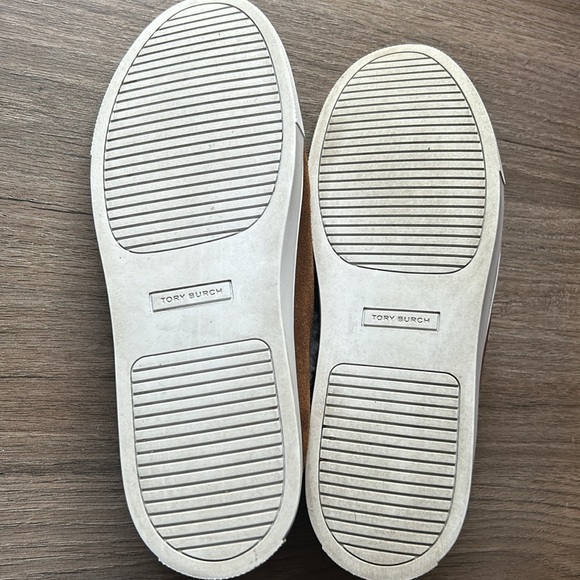 Tory Burch Sneakers Miller Shearling Sneaker - Picture 5 of 5